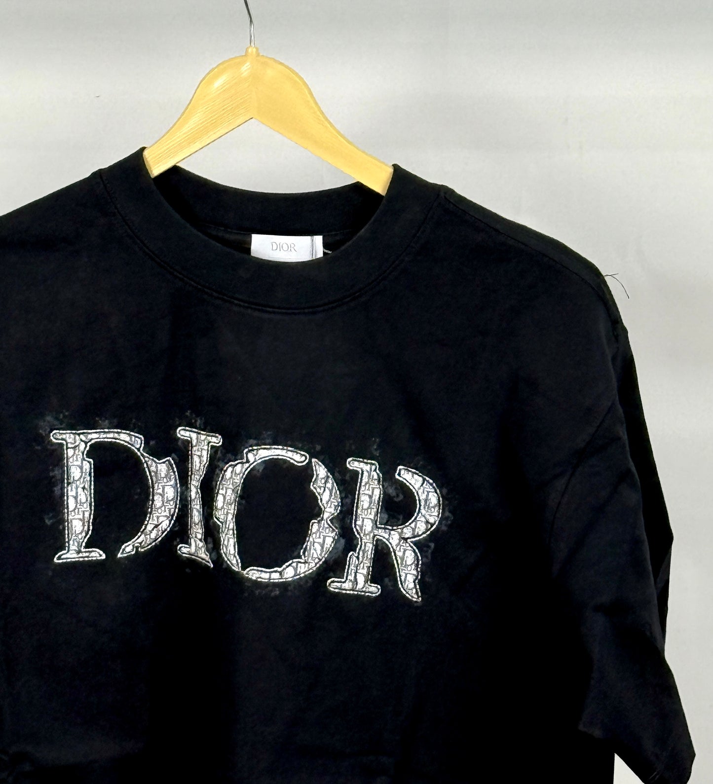 DIO_R BLACK TSHIRT
