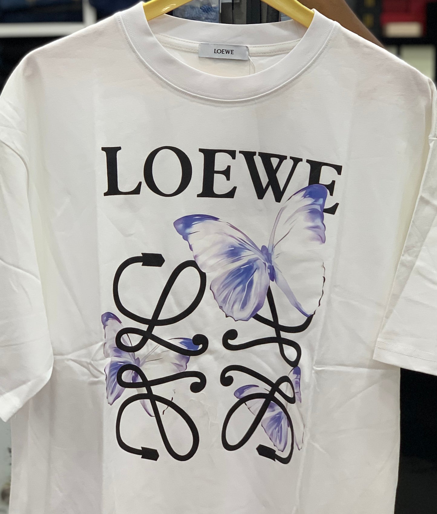 LOE_WE WHITE TSHIRT