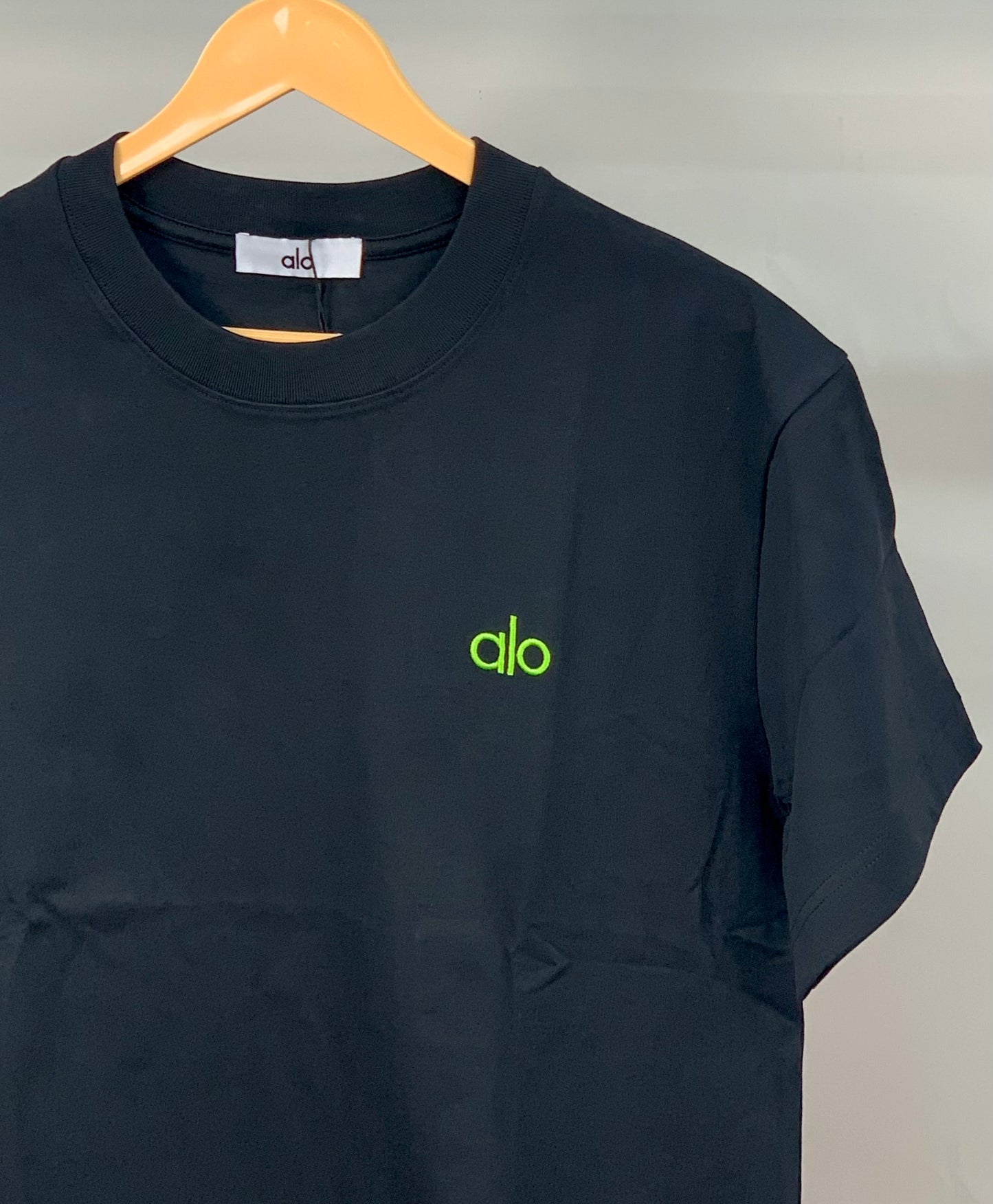 AL_O BLACK TSHIRT