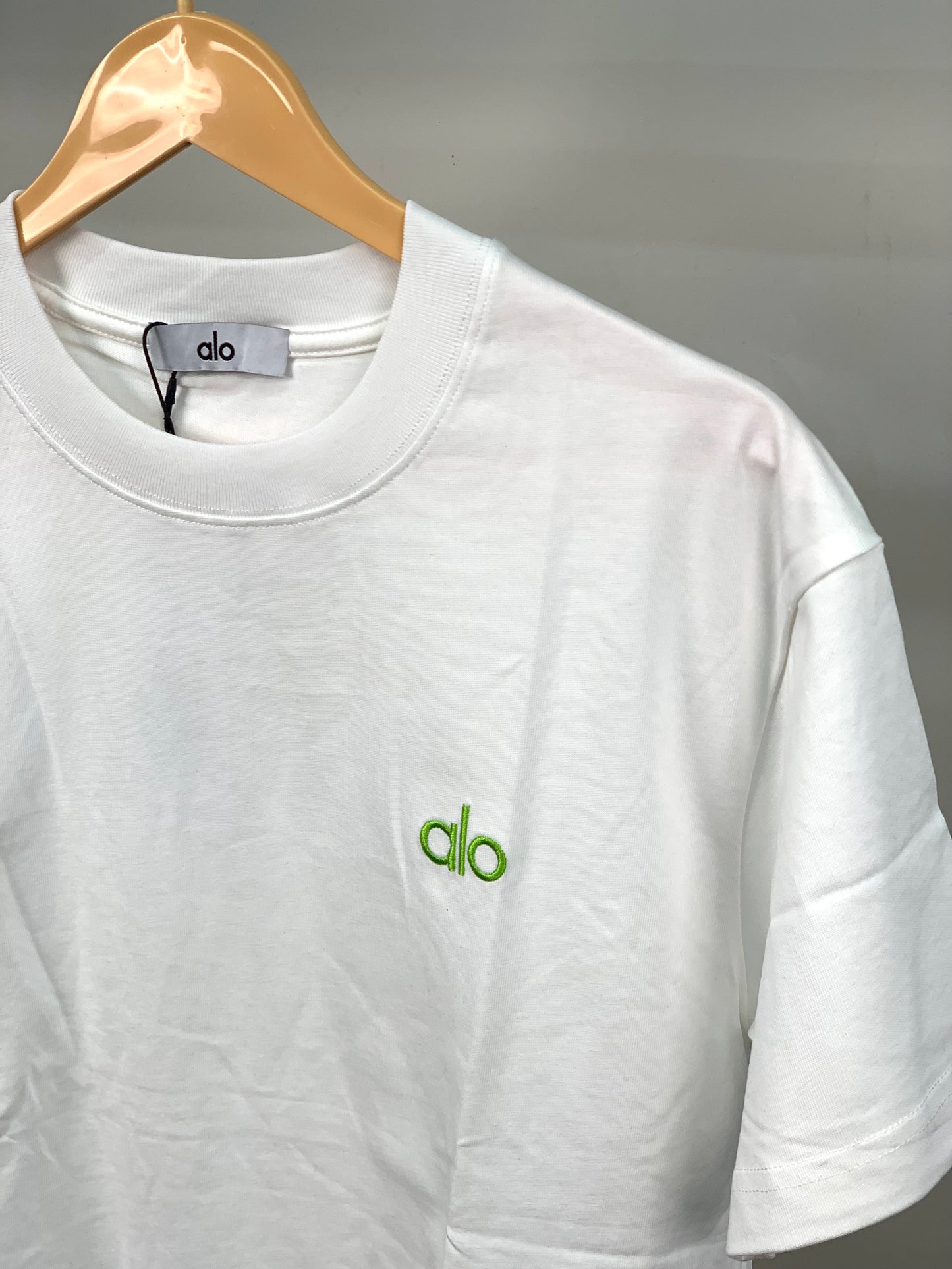 AL_O WHITE TSHIRT