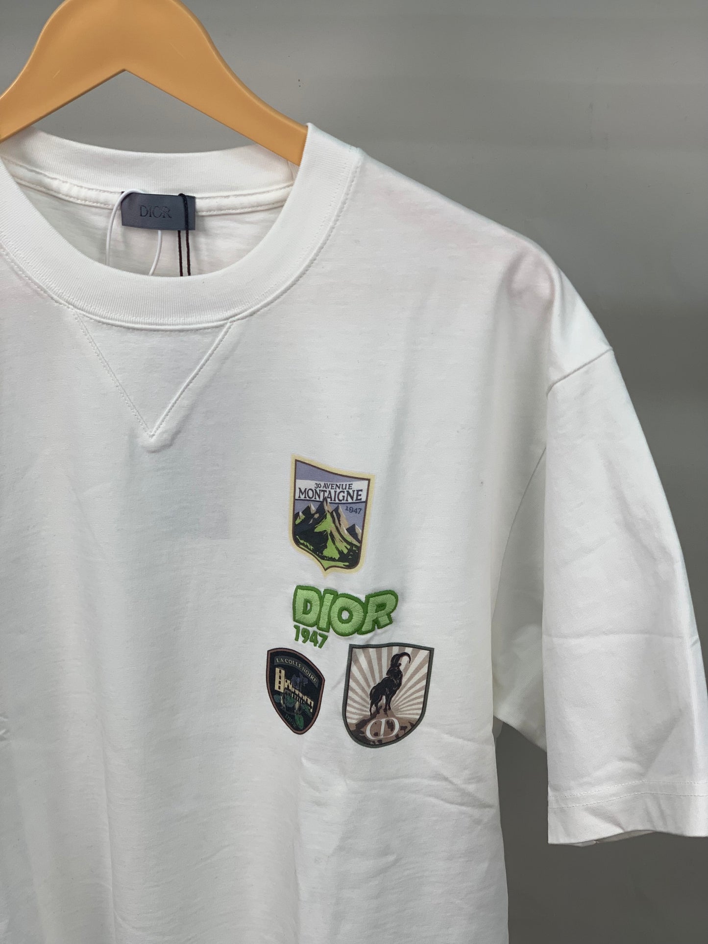 DIO_R WHITE TSHIRT