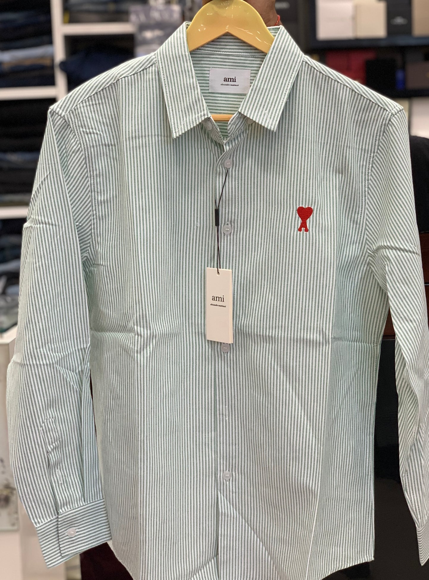 AM I LINING SHIRT WITH RED LOGO