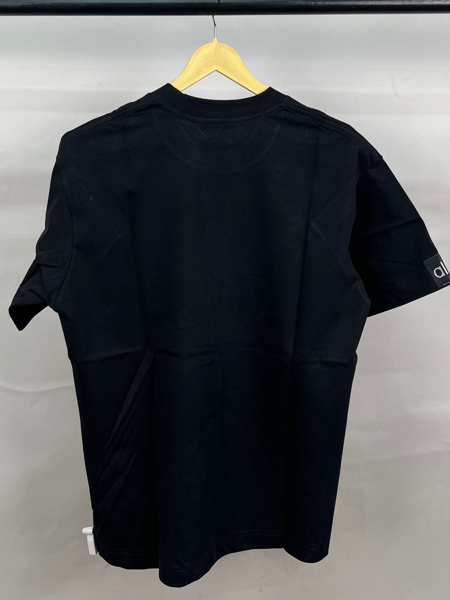 AL_O BLACK TSHIRT