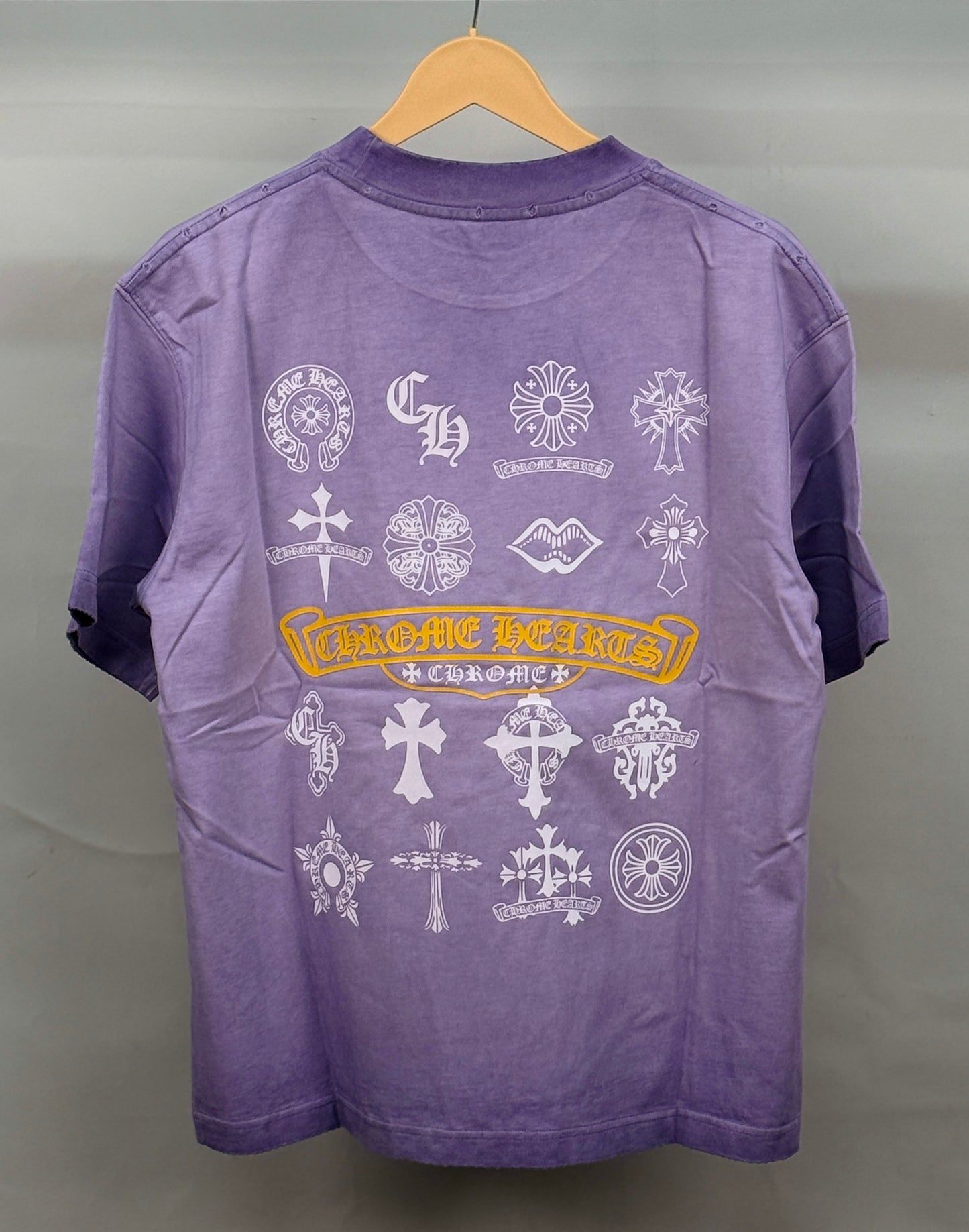 CHROME_HEARTS  PURPLE TSHIRT