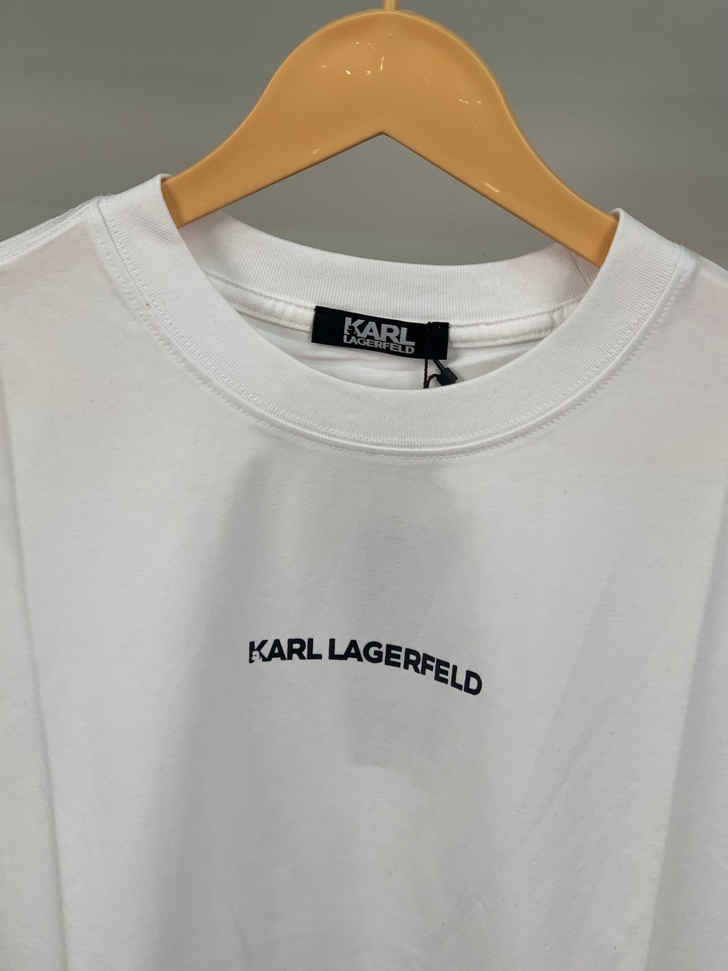 KAR_L LAGERFELD WHITE TSHIRT