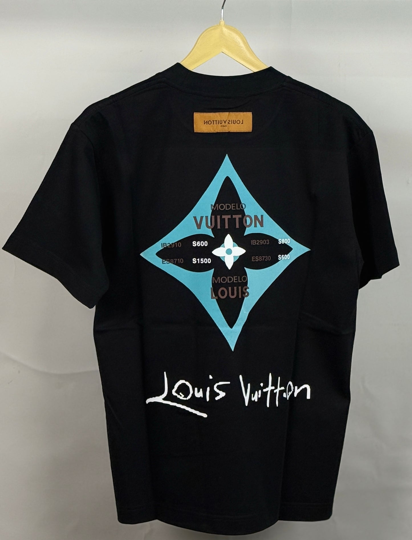 LOUIS_VUITTO_N BLACK TSHIRT