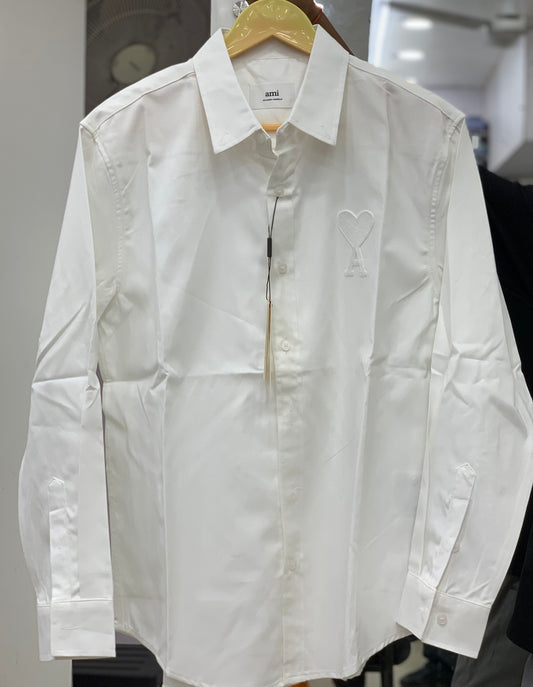 AM I SHIRT SAME COLOUR LOGO