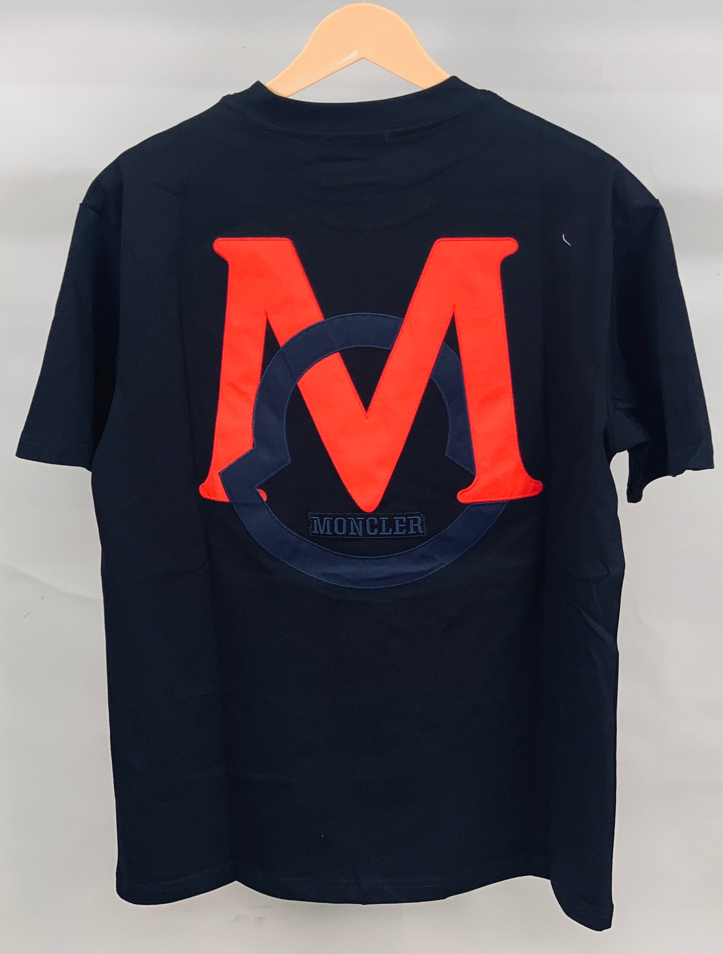 MONCLE_R BLACK RED TSHIRT