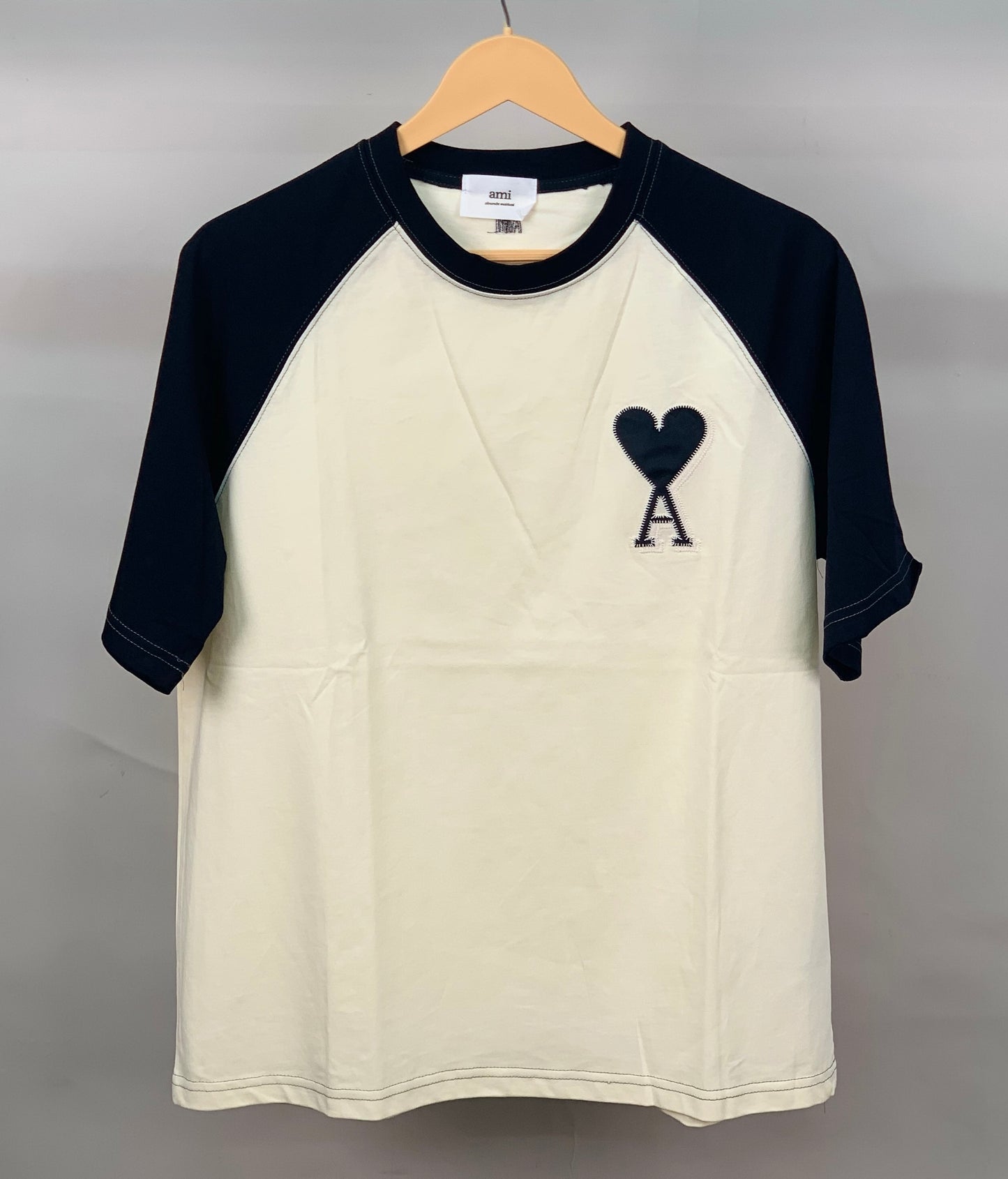 AM_I OFF WHITE BLACK TSHIRT