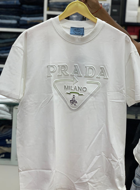 PRAD_A WHITE TSHIRT