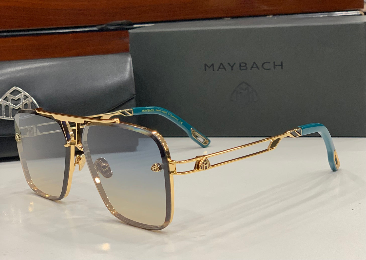 MAYBAC_H SUNGLASSES
