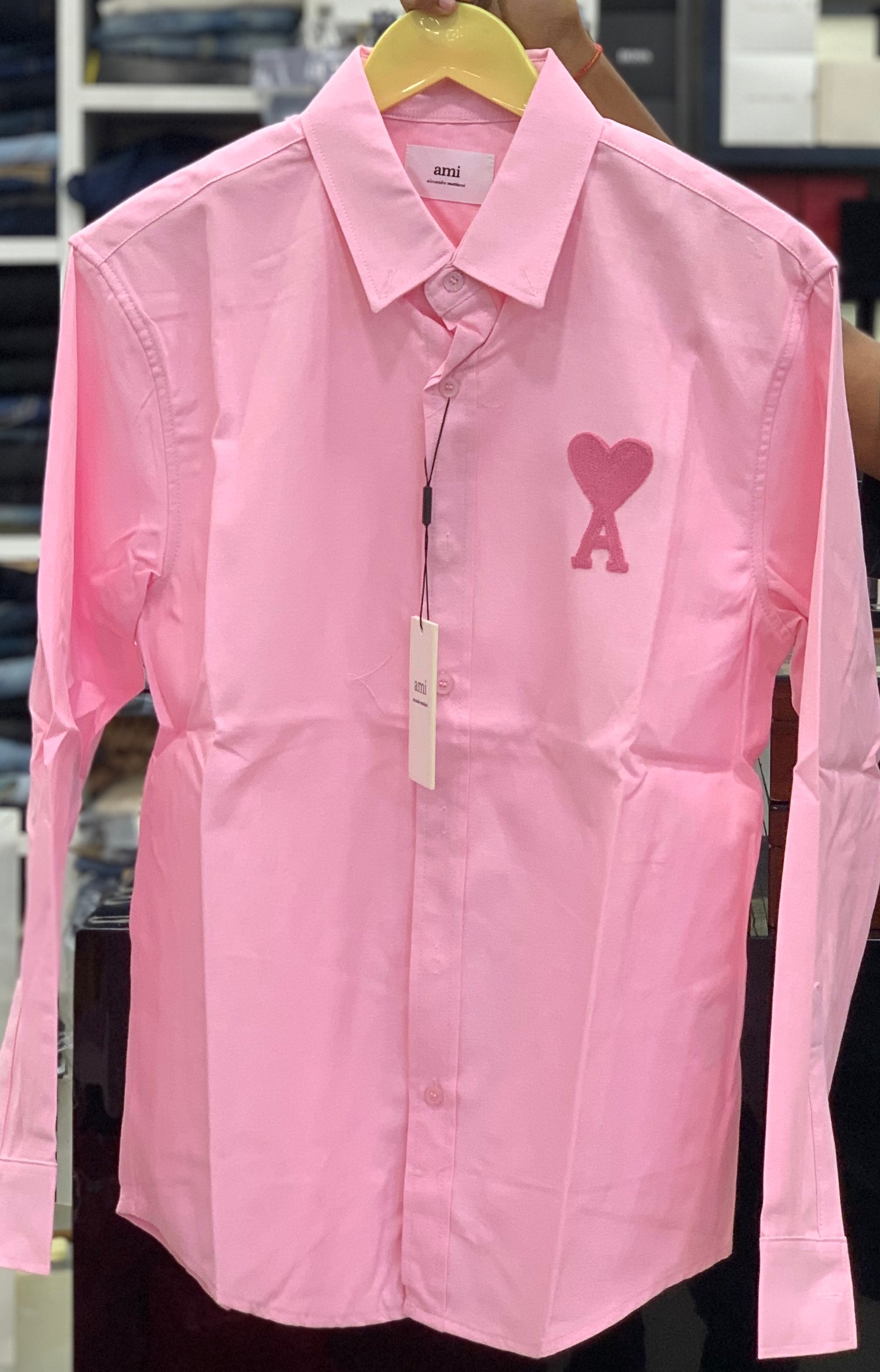 AM I PINK SHIRT WITH EMBROIDERED
LOGO