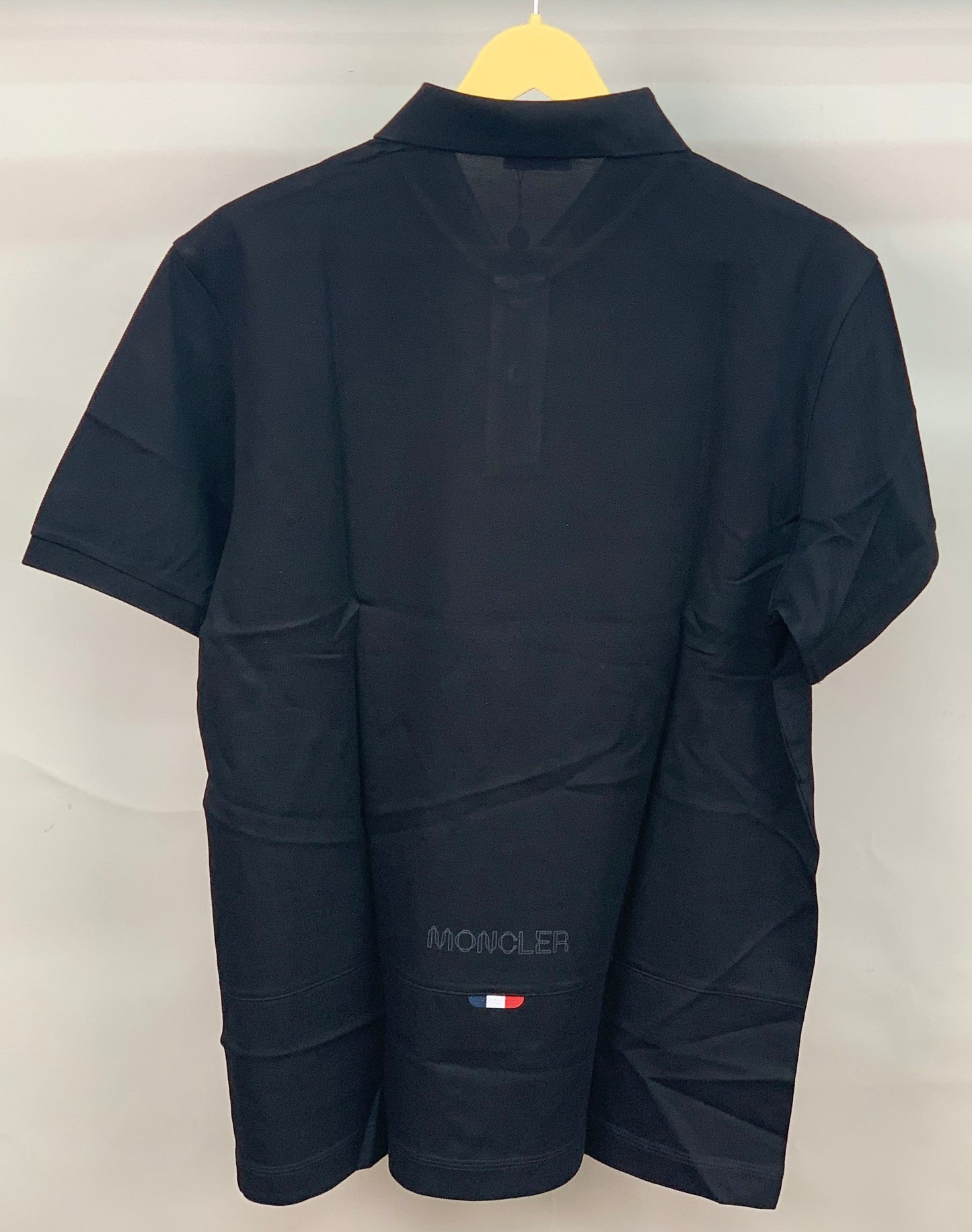 MONCLE_R POLO BLACK TSHIRT