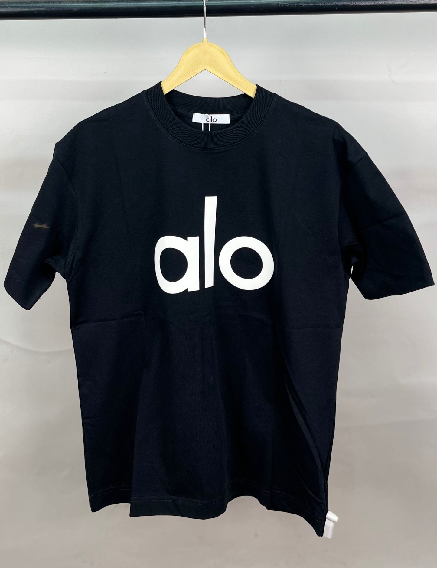 AL_O BLACK TSHIRT
