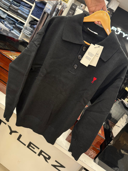 AM I PARIS BLACK BUTTONED PULLOVER