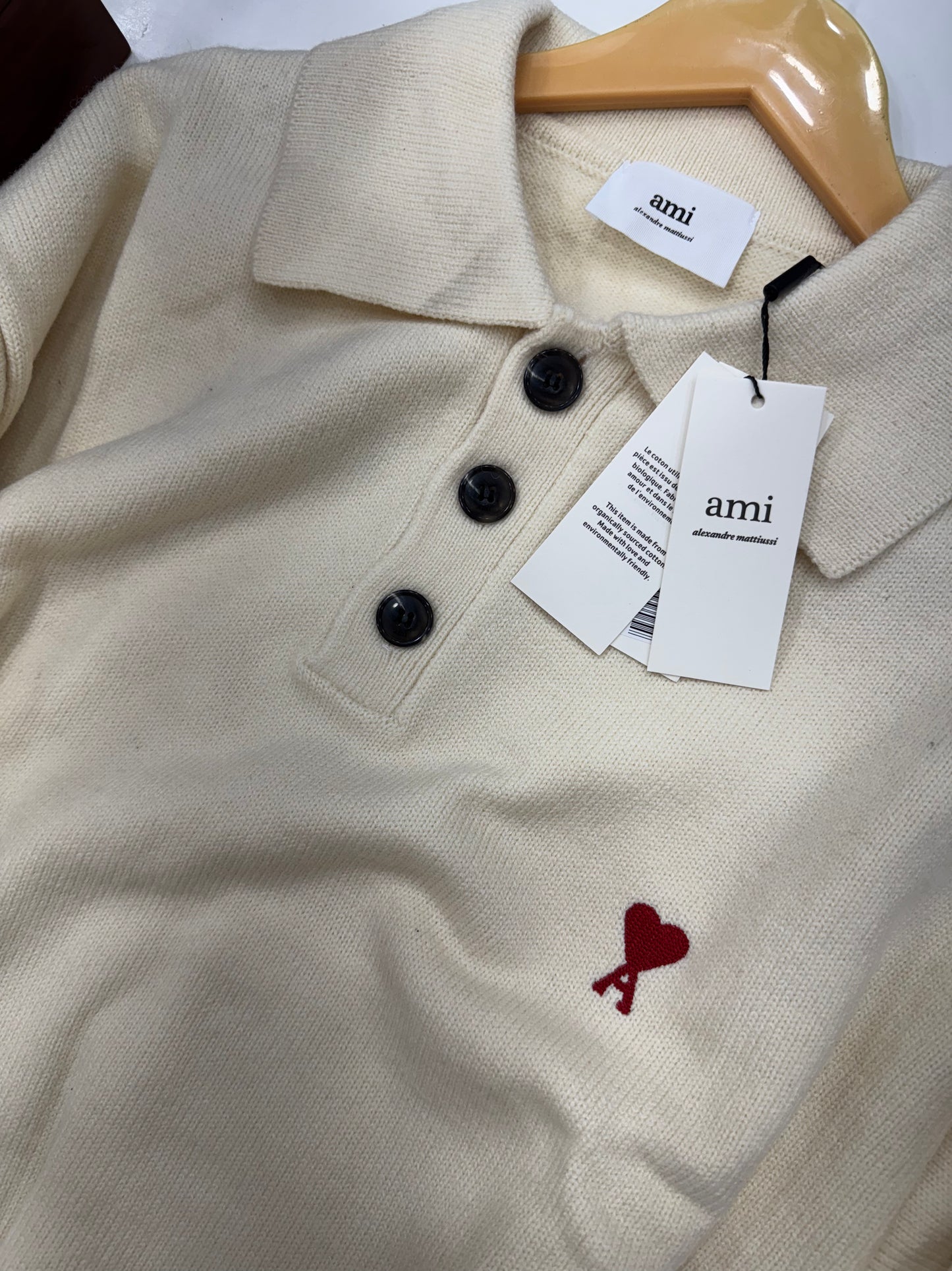 AM_I PARIS BEIGE BUTTONED PULLOVER