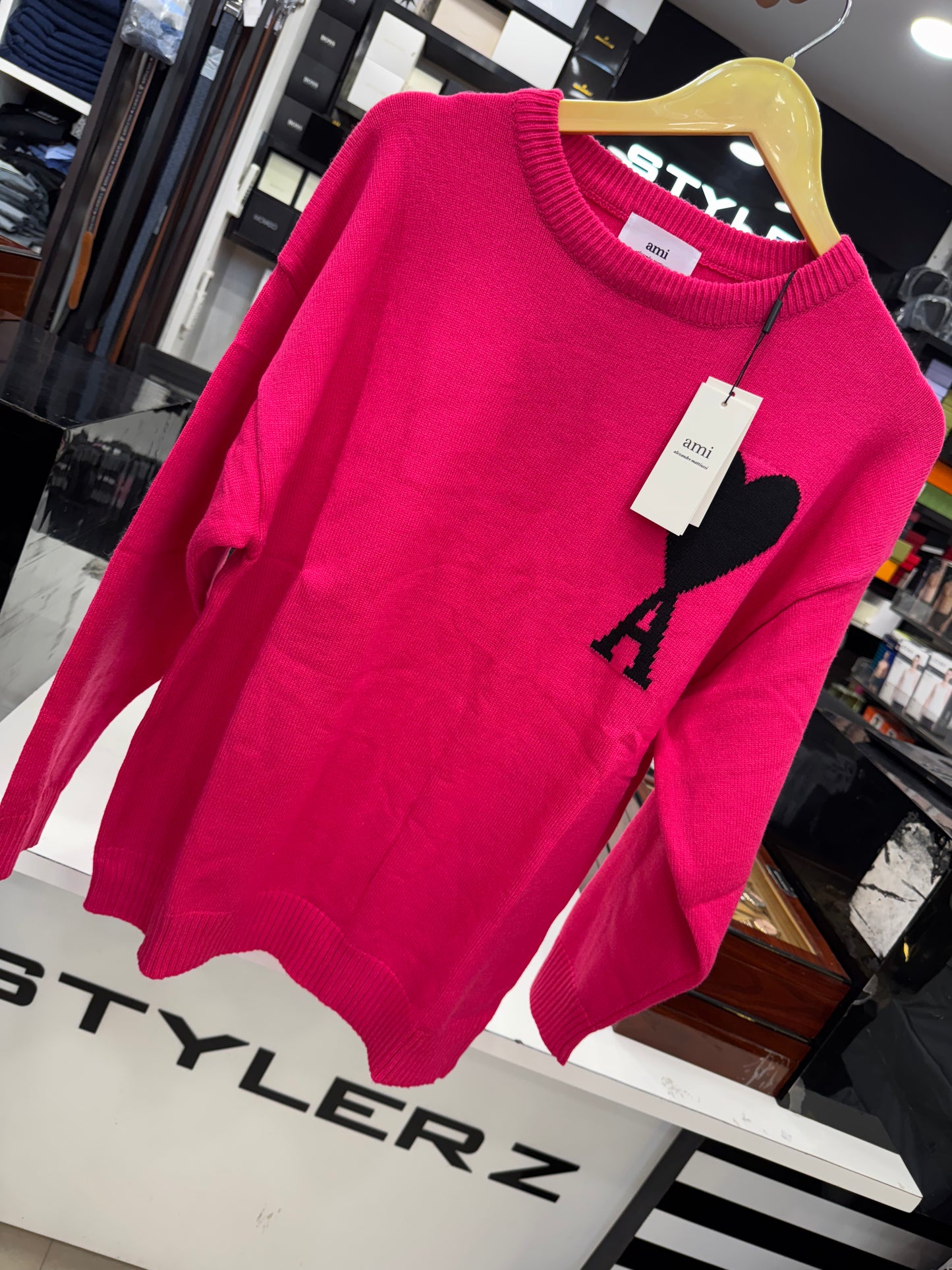 AM I PARIS HOT PINK KNITTED PULLOVER